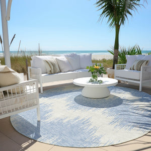 Homeroots 3' Durable Black And Ivory Chevron Indoor Outdoor Area Rug - Stylish, Washable, And Versatile Design 8' Round Polyester 591827