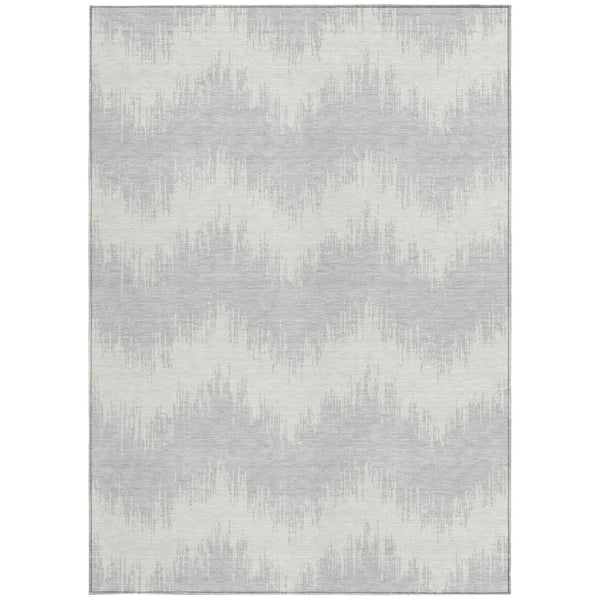 Homeroots 3' Durable Black And Ivory Chevron Indoor Outdoor Area Rug - Stylish, Washable, And Versatile Design 3' X 5' Polyester 591831