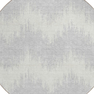 Homeroots 3' Durable Black And Ivory Chevron Indoor Outdoor Area Rug - Stylish, Washable, And Versatile Design 8' Round Polyester 591833