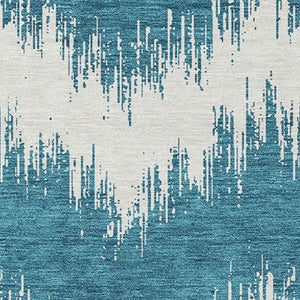 Homeroots 3' Durable Black And Ivory Chevron Indoor Outdoor Area Rug - Stylish, Washable, And Versatile Design 3' X 5' Polyester 591837