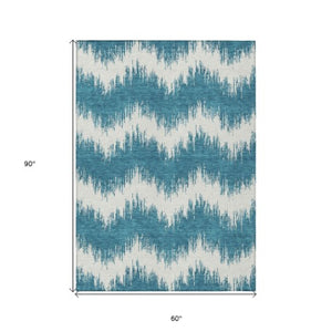 Homeroots 3' Durable Black And Ivory Chevron Indoor Outdoor Area Rug - Stylish, Washable, And Versatile Design 5' X 8' Polyester 591838