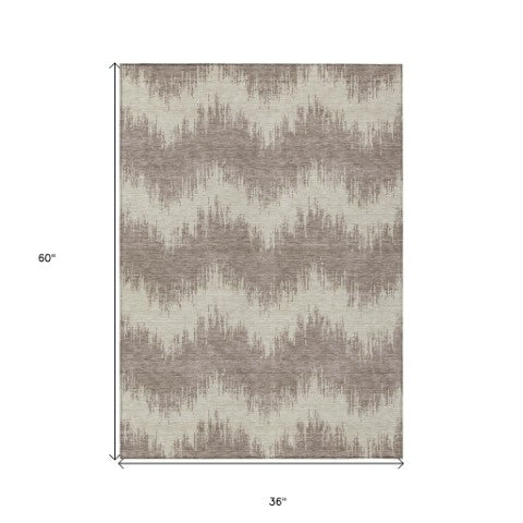 Homeroots 3' Durable Black And Ivory Chevron Indoor Outdoor Area Rug - Stylish, Washable, And Versatile Design 3' X 5' Polyester 591843