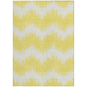Homeroots 3' Durable Black And Ivory Chevron Indoor Outdoor Area Rug - Stylish, Washable, And Versatile Design 8' X 10' Polyester 591852
