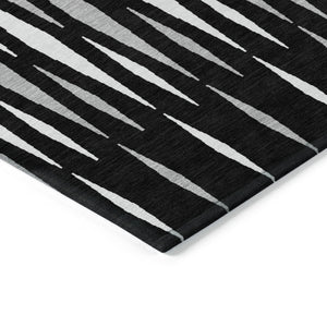 Homeroots 3' Black Ivory And Gray Geometric Indoor Outdoor Area Rug - Stylish, Washable, Stain Resistant Design 3' X 5' Polyester 591855