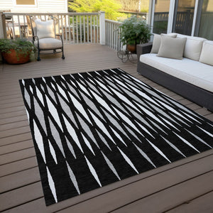 Homeroots 3' Black Ivory And Gray Geometric Indoor Outdoor Area Rug - Stylish, Washable, Stain Resistant Design 5' X 8' Polyester 591856