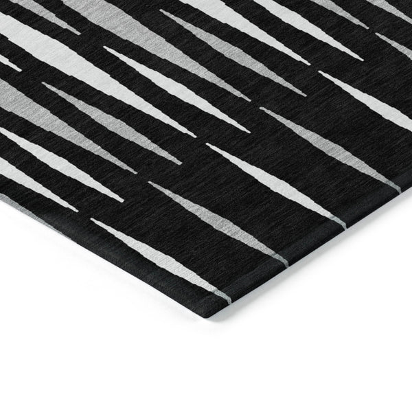 Homeroots 3' Black Ivory And Gray Geometric Indoor Outdoor Area Rug - Stylish, Washable, Stain Resistant Design 10' X 14' Polyester 591860
