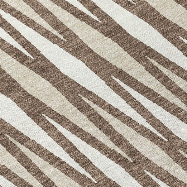 Homeroots 3' Black Ivory And Gray Geometric Indoor Outdoor Area Rug - Stylish, Washable, Stain Resistant Design 8' Round Polyester 591869