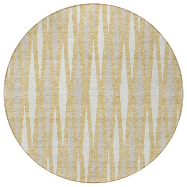 Homeroots 3' Black Ivory And Gray Geometric Indoor Outdoor Area Rug - Stylish, Washable, Stain Resistant Design 8' Round Polyester 591881