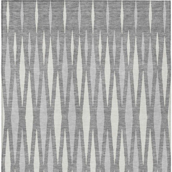 Homeroots 3' Black Ivory And Gray Geometric Indoor Outdoor Area Rug - Stylish, Washable, Stain Resistant Design 3' X 5' Polyester 591885