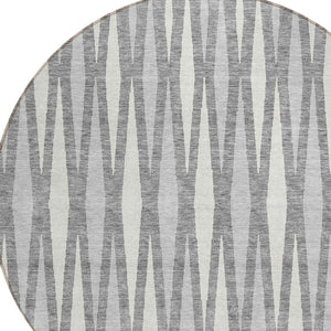 Homeroots 3' Black Ivory And Gray Geometric Indoor Outdoor Area Rug - Stylish, Washable, Stain Resistant Design 8' Round Polyester 591887