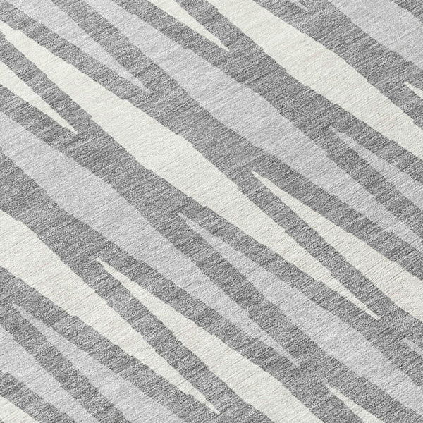 Homeroots 3' Black Ivory And Gray Geometric Indoor Outdoor Area Rug - Stylish, Washable, Stain Resistant Design 8' Round Polyester 591887