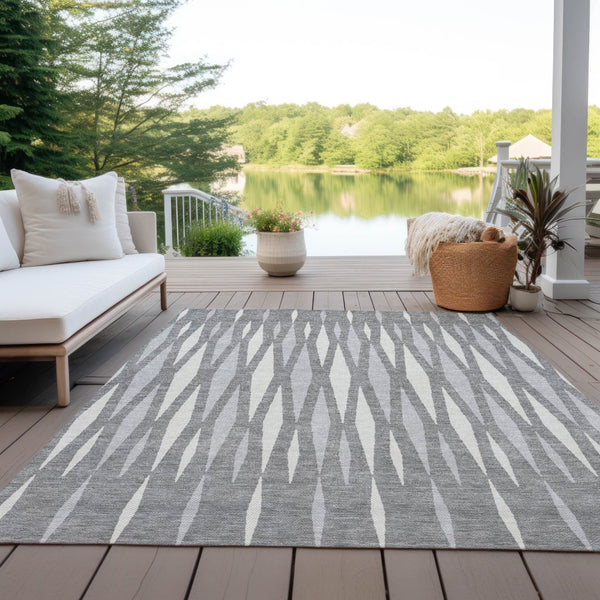 Homeroots 3' Black Ivory And Gray Geometric Indoor Outdoor Area Rug - Stylish, Washable, Stain Resistant Design 8' X 10' Polyester 591888