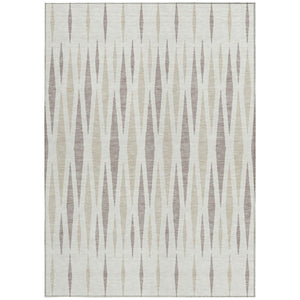 Homeroots 3' Black Ivory And Gray Geometric Indoor Outdoor Area Rug - Stylish, Washable, Stain Resistant Design 3' X 5' Polyester 591891