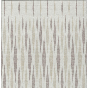 Homeroots 3' Black Ivory And Gray Geometric Indoor Outdoor Area Rug - Stylish, Washable, Stain Resistant Design 5' X 8' Polyester 591892