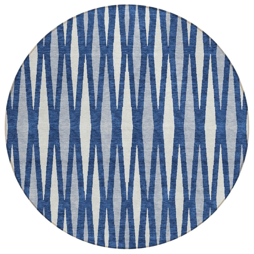 HomeRoots 5' Geometric Indoor Outdoor Area Rug in Navy Blue, Gray & Ivory - Durable, Washable & Stylish 8' Round 591899
