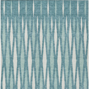 Homeroots 3' Black Ivory And Gray Geometric Indoor Outdoor Area Rug - Stylish, Washable, Stain Resistant Design 5' X 8' Polyester 591910