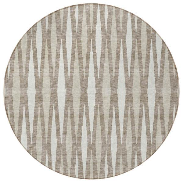 Homeroots 3' Black Ivory And Gray Geometric Indoor Outdoor Area Rug - Stylish, Washable, Stain Resistant Design 8' Round Polyester 591917