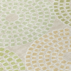 Homeroots 3' Artichoke Green And Brown Geometric Washable Area Rug For Indoor And Outdoor Spaces, Durable Design 8' Round Polyester 591923