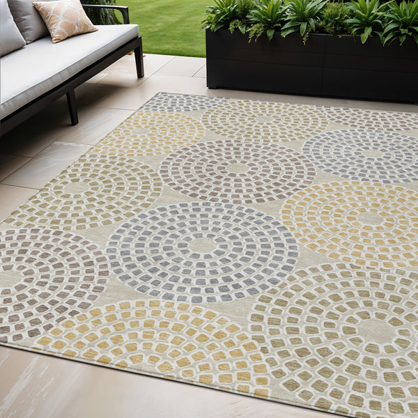 Homeroots 3' Artichoke Green And Brown Geometric Washable Area Rug For Indoor And Outdoor Spaces, Durable Design 5' X 8' Polyester 591928
