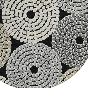 Homeroots 3' Artichoke Green And Brown Geometric Washable Area Rug For Indoor And Outdoor Spaces, Durable Design 8' Round Polyester 591935