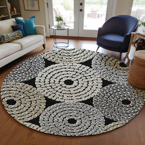 Homeroots 3' Artichoke Green And Brown Geometric Washable Area Rug For Indoor And Outdoor Spaces, Durable Design 8' Round Polyester 591935