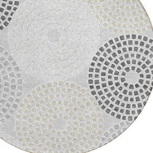 HomeRoots 5' Stylish Gray and Taupe Geometric Washable Area Rug – Perfect for Indoor and Outdoor Spaces! 8' Round 591947