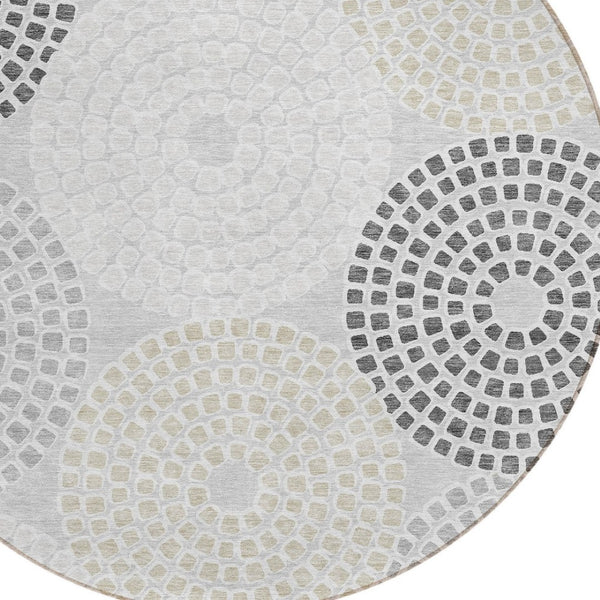 HomeRoots 5' Stylish Gray and Taupe Geometric Washable Area Rug – Perfect for Indoor and Outdoor Spaces! 8' Round 591947