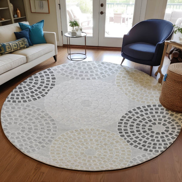 HomeRoots 5' Stylish Gray and Taupe Geometric Washable Area Rug – Perfect for Indoor and Outdoor Spaces! 8' Round 591947