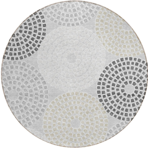 HomeRoots 5' Stylish Gray and Taupe Geometric Washable Area Rug – Perfect for Indoor and Outdoor Spaces! 8' Round 591947