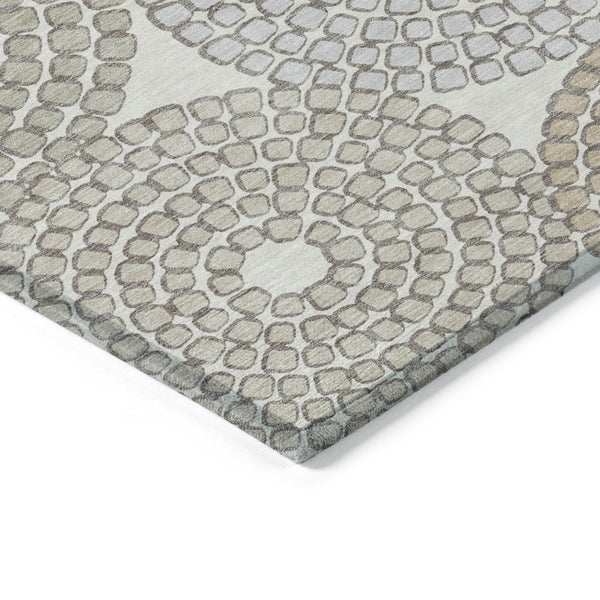 Homeroots 3' Artichoke Green And Brown Geometric Washable Area Rug For Indoor And Outdoor Spaces, Durable Design 8' X 10' Polyester 591954