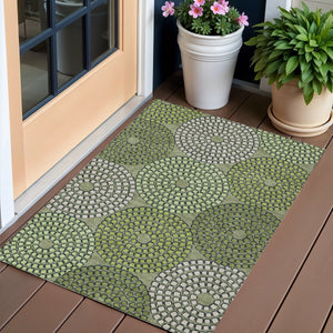 Homeroots 3' Artichoke Green And Brown Geometric Washable Area Rug For Indoor And Outdoor Spaces, Durable Design 3' X 5' Polyester 591975