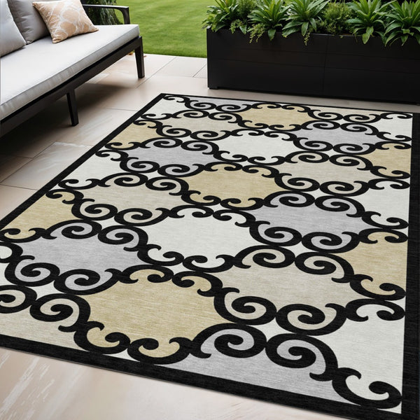 HomeRoots 5' Stylish Trellis Indoor Outdoor Area Rug in Black, Gray & Ivory – Durable, Washable, Versatile! 5' X 8' 591994