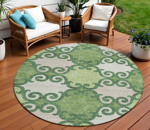 HomeRoots 5' Green and Ivory Trellis Washable Area Rug for Indoor and Outdoor Spaces – Durable, Stylish, Easy-Care 8' Round 592013