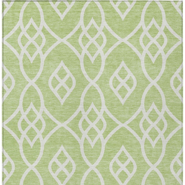 Homeroots 3' Artichoke Green And Ivory Trellis Washable Rug For Indoor Outdoor Spaces - Durable And Stylish! 8' X 10' Polyester 592068