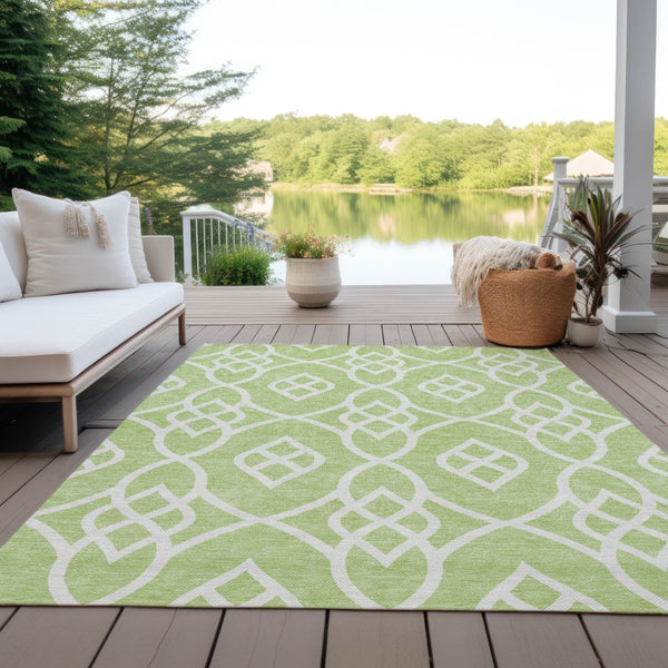 Homeroots 3' Artichoke Green And Ivory Trellis Washable Rug For Indoor Outdoor Spaces - Durable And Stylish! 9' X 12' Polyester 592069