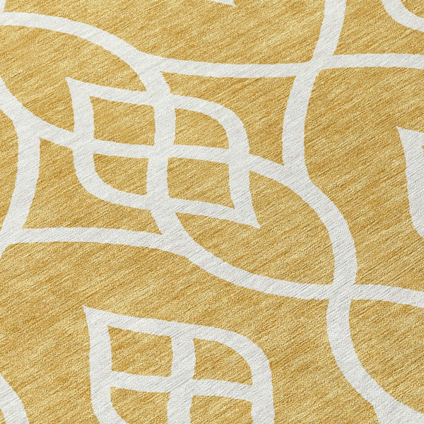 Homeroots 3' Artichoke Green And Ivory Trellis Washable Rug For Indoor Outdoor Spaces - Durable And Stylish! 8' Round Polyester 592091