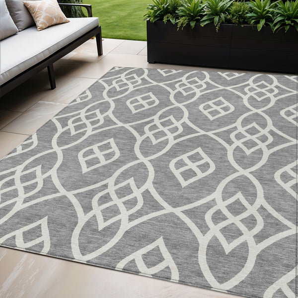 Homeroots 3' Artichoke Green And Ivory Trellis Washable Rug For Indoor Outdoor Spaces - Durable And Stylish! 5' X 8' Polyester 592096