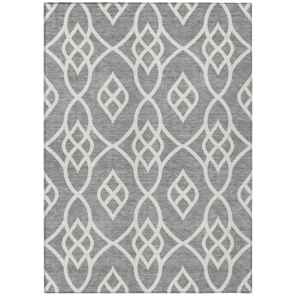 HomeRoots 5' Stylish Gray and Ivory Trellis Rug - Durable, Machine-Washable Area Rug for Indoor/Outdoor Spaces 8' X 10' 592098