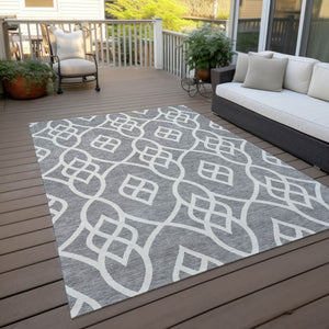 Homeroots 3' Artichoke Green And Ivory Trellis Washable Rug For Indoor Outdoor Spaces - Durable And Stylish! 9' X 12' Polyester 592099