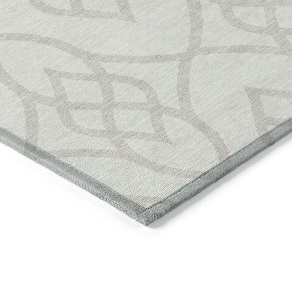 Homeroots 3' Artichoke Green And Ivory Trellis Washable Rug For Indoor Outdoor Spaces - Durable And Stylish! 5' X 8' Polyester 592102