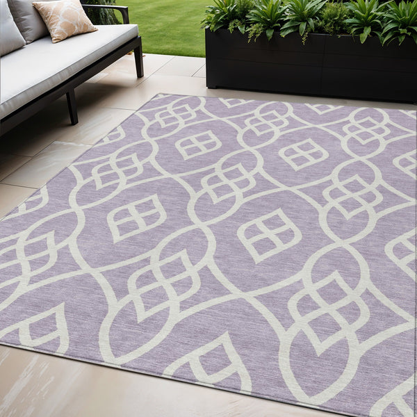 Homeroots 3' Artichoke Green And Ivory Trellis Washable Rug For Indoor Outdoor Spaces - Durable And Stylish! 5' X 8' Polyester 592108