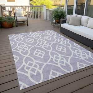 Homeroots 3' Artichoke Green And Ivory Trellis Washable Rug For Indoor Outdoor Spaces - Durable And Stylish! 8' X 10' Polyester 592110