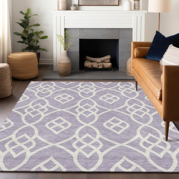 Homeroots 3' Artichoke Green And Ivory Trellis Washable Rug For Indoor Outdoor Spaces - Durable And Stylish! 8' X 10' Polyester 592110