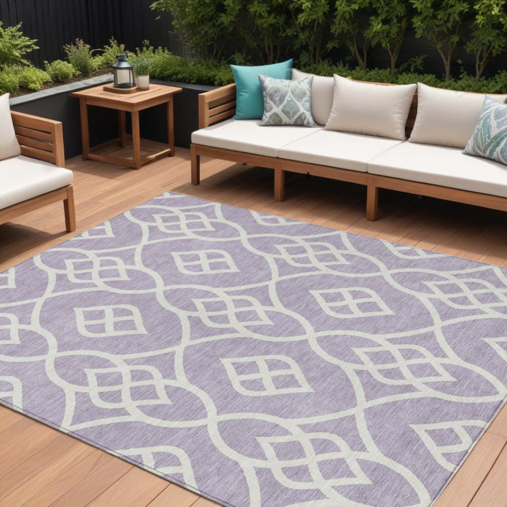 HomeRoots 9' Durable Lavender and Ivory Trellis Area Rug - Machine Washable for Indoor and Outdoor Use 9' X 12' 592111