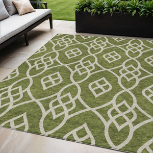 Homeroots 3' Artichoke Green And Ivory Trellis Washable Rug For Indoor Outdoor Spaces - Durable And Stylish! 5' X 8' Polyester 592120