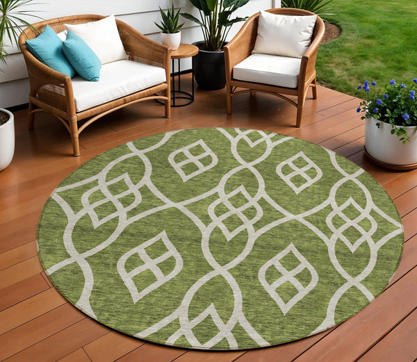 Homeroots 3' Artichoke Green And Ivory Trellis Washable Rug For Indoor Outdoor Spaces - Durable And Stylish! 8' Round Polyester 592121