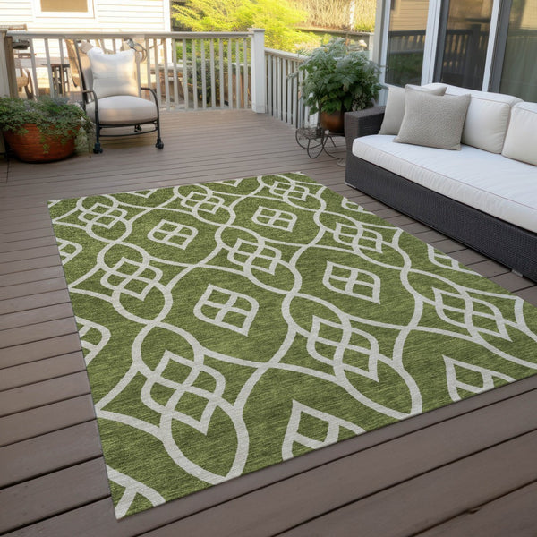 Homeroots 3' Artichoke Green And Ivory Trellis Washable Rug For Indoor Outdoor Spaces - Durable And Stylish! 9' X 12' Polyester 592123