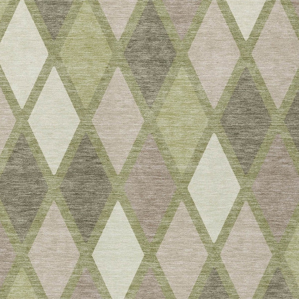 Homeroots 3' Stylish Artichoke Green Beige Ivory Geometric Washable Area Rug For Indoor And Outdoor Use 5' X 8' Polyester 592276