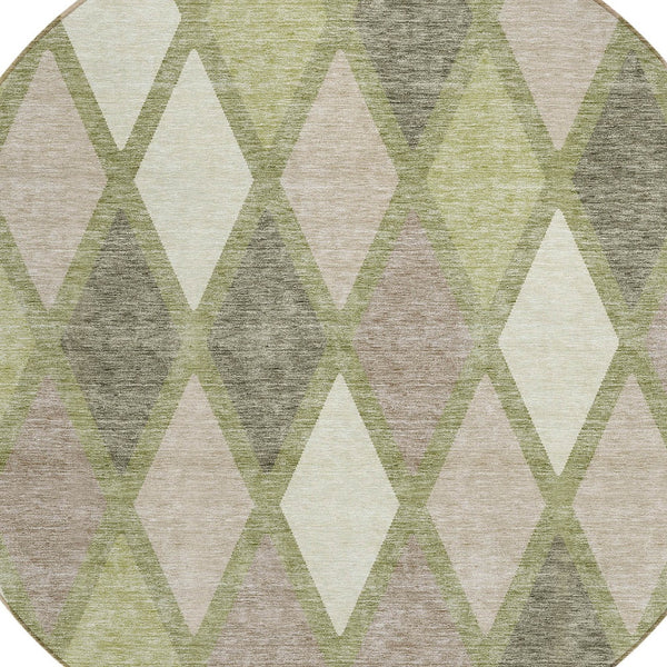 Homeroots 3' Stylish Artichoke Green Beige Ivory Geometric Washable Area Rug For Indoor And Outdoor Use 8' Round Polyester 592277