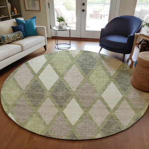 Homeroots 3' Stylish Artichoke Green Beige Ivory Geometric Washable Area Rug For Indoor And Outdoor Use 8' Round Polyester 592277